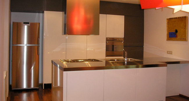 Kitchen design: Modern kitchen in matte lacquer