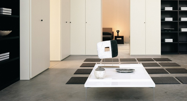 interior design: The wardrobe links the living and sleeping areas