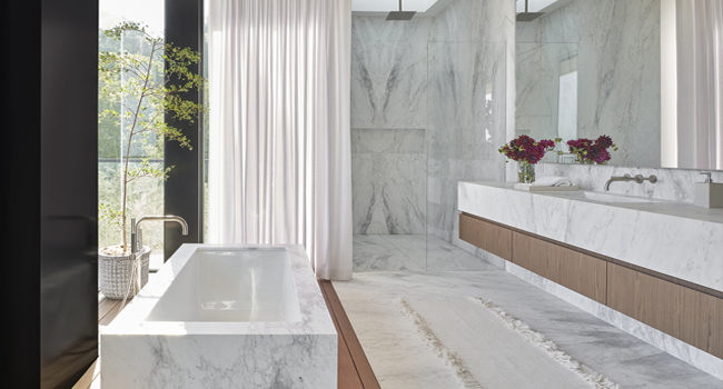 Interior design: Customized bathroom cabinet