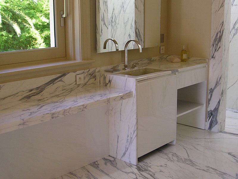 Arredamento di una villa in Costa Azzurra - zona bagno